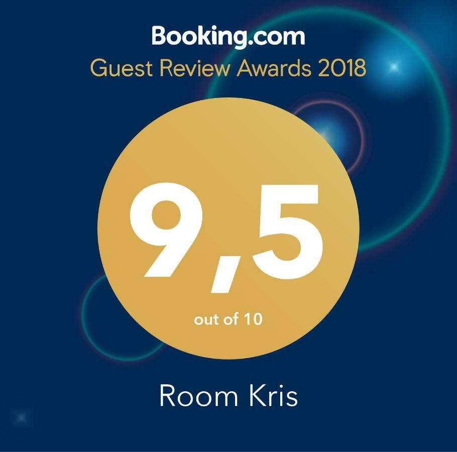 Room Kris With Private Entrance & Private Bathroom Vilanija Экстерьер фото